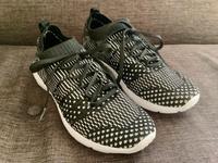 Sneaker Turnschuhe Stoffschuhe Mesh leicht schwarz-weiß Muster 37 Leipzig - Plagwitz Vorschau