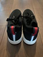 Tommy Hilfiger Sportschuhe Sneaker Schwarz wie neu Gr. 45 Niedersachsen - Gehrden Vorschau