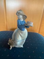 Nao von Lladro, Porzellanfigur zum Geburtstag des Welpen Schleswig-Holstein - Bargteheide Vorschau