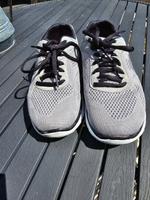 Skechers Sneaker / Sportschuhe Gr. 37 grau Hessen - Bad Sooden-Allendorf Vorschau