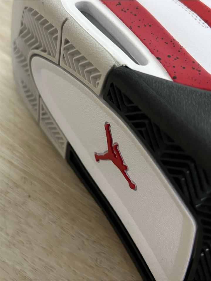 Jordan 4 retro  red cement|EU 43| Neu und original verpackt in Breitengüßbach