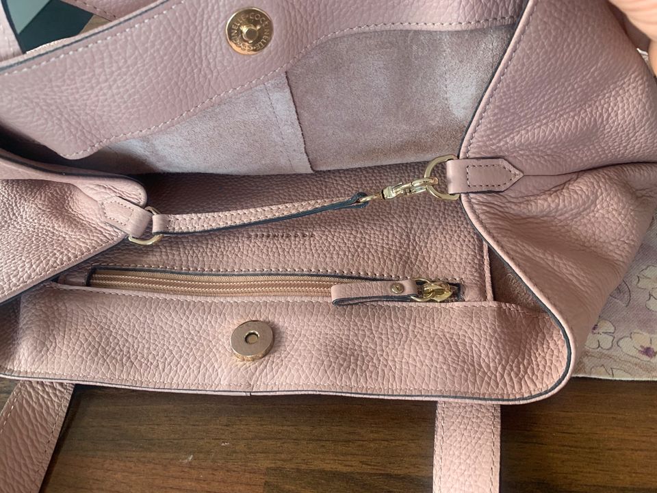 Coccinelle Tasche Shopper  rosa wie neu in Kerpen