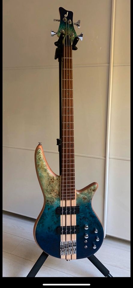 E Bass Jackson Pro Series Spectra IV Caribbean Blue in Hannover