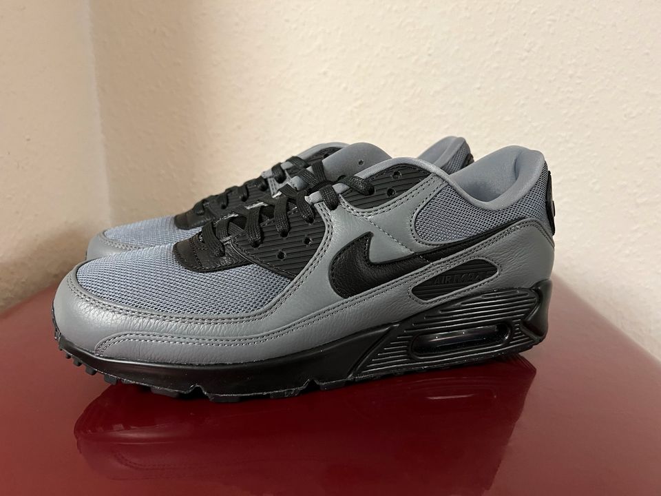 Nike Air Max 90 personalisiert in Alpen