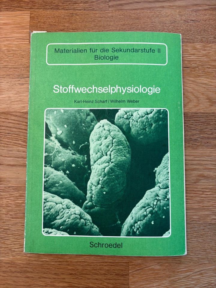 Stoffwechselphysiologie Buch Karl-Heinz Scharf in Centrum