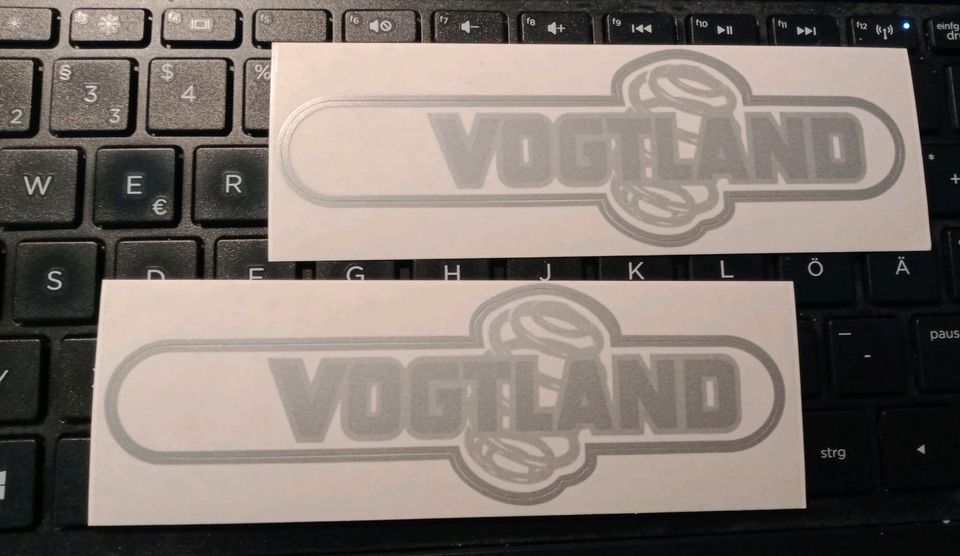 VOGTLAND Aufkleber Sticker # Motorsport Fahrwerk TIPTOP in Scheden