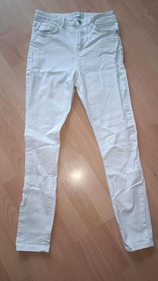 High Waist Jeans Gr 40 weiß in Berlin