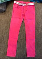 Jeans Hose Gr 146 pink von multiblue mit Gürtel Nordrhein-Westfalen - Mettmann Vorschau