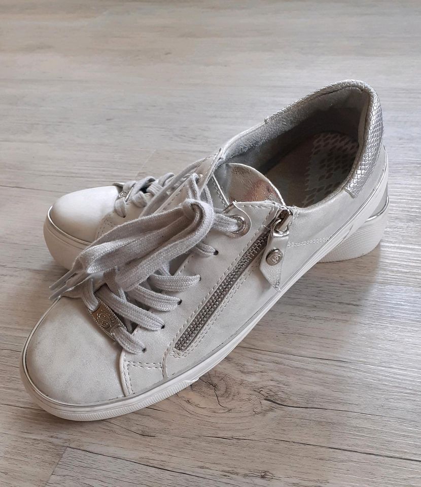 Sneaker Schuhe weiß(grau meliert)/Silber Gr. 39 in Neuhausen
