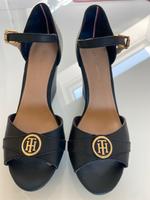 Tommy Hilfiger Keilsandalen 25 Euro inkl. Versand Bayern - Antdorf Vorschau