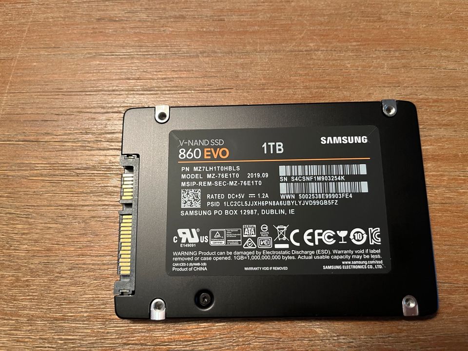 Samsung 2,5“ SSD 1TB Evo 860 in Wesel