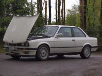 BMW E30 2 Türer Alpineweiß H-Kennzeichen Coupé Nordrhein-Westfalen - Olpe Vorschau