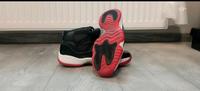 Jordan 11 in Farbe Rot Schwarz Größe 39 Köln - Humboldt-Gremberg Vorschau