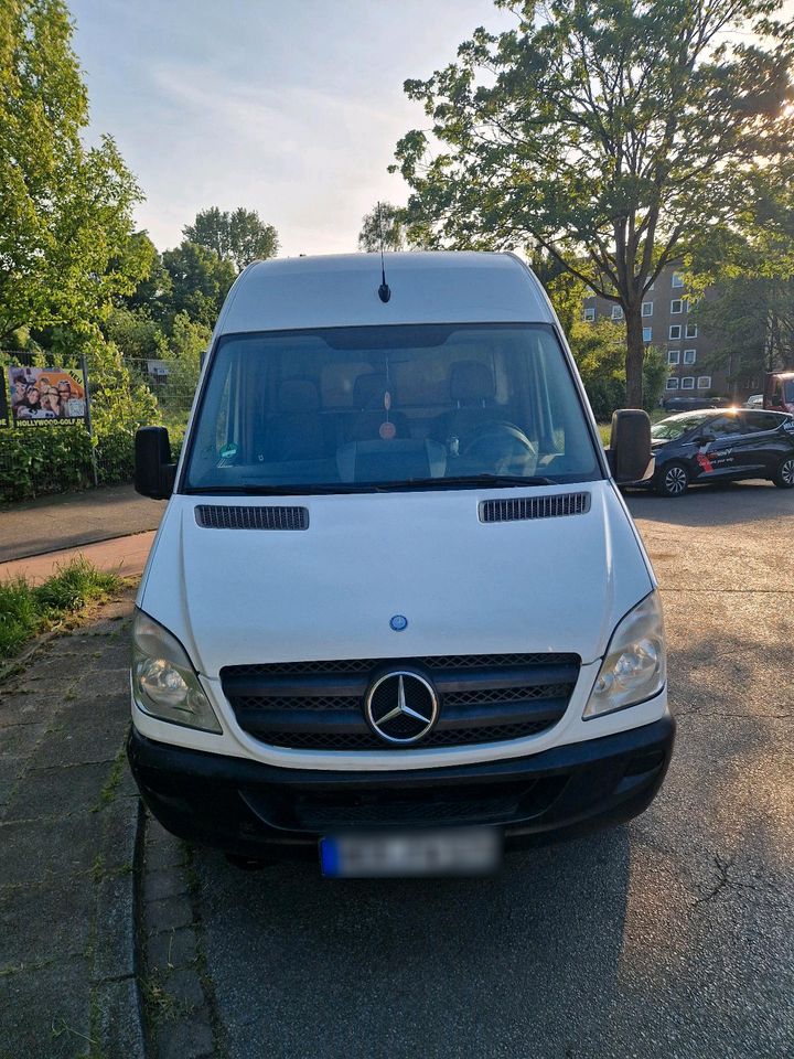 Mercedes Sprinter TÜV 04/25 in Duisburg