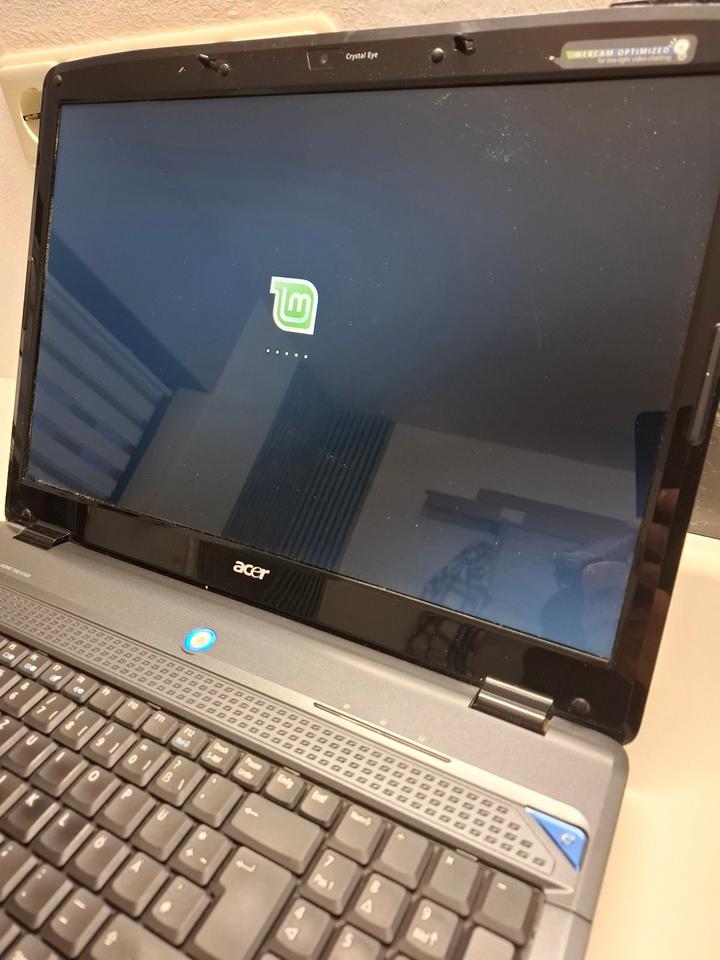 Acer Aspire 7730G, Intel Core 2 Duo T6400 2 GHz, 4 GB RAM, 300 GB in Beselich