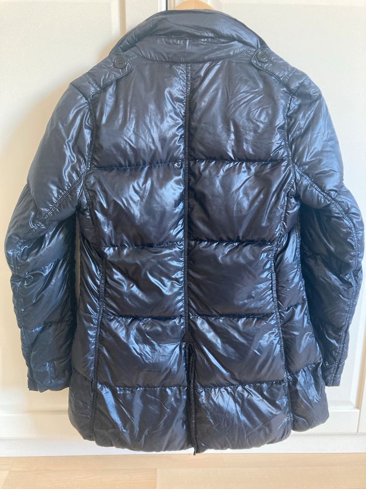 Damen leichte Jacke Burberry London Daunenjacke schwarz Gr. UK 8 in Düsseldorf