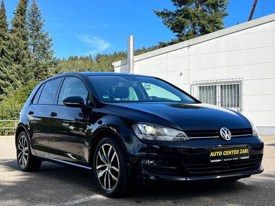 Volkswagen Golf VII Lim. Comfortline BMT in Tuttlingen