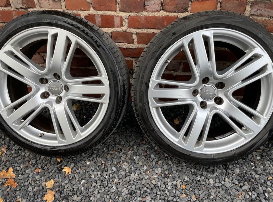 Audi Alufelgen mit Sommerreifen 235/40R19 96Y in Fröndenberg (Ruhr)