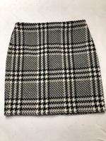 Hallhuber Rock, Tweed, Wollrock schwarz / weiß Gr. 38 NEU Hessen - Idstein Vorschau