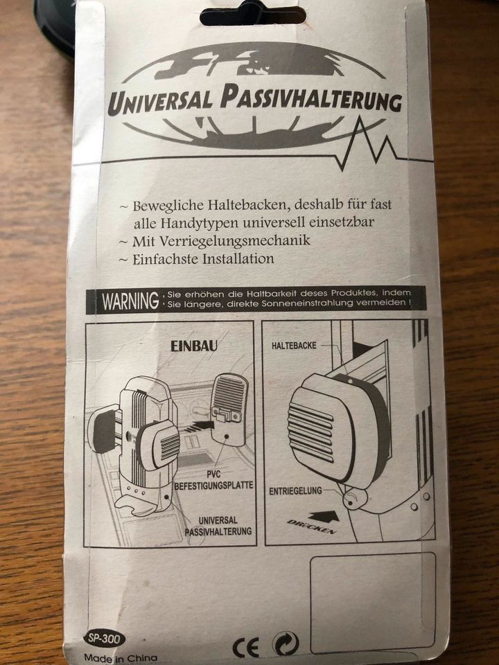 Universal Passivhalterung Handyhalter unbenutzt neu OVP in Burscheid