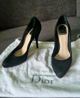 Dior Pumps aus Velourleder im perfekten Zustand, Gr 40 Berlin - Tempelhof Vorschau