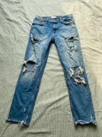 Zara Damen Jeans ripped Jeans blau 36 S Röhrenjeans Nordrhein-Westfalen - Kleve Vorschau