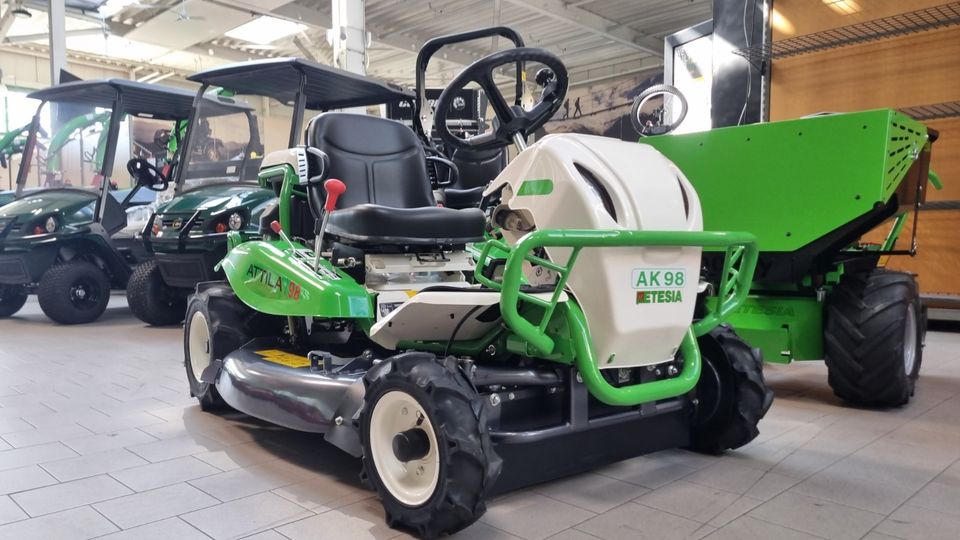 Etesia Attila AK98 Hochgrasmäher Gestrüppmäher Wiesenmäher in Olpe