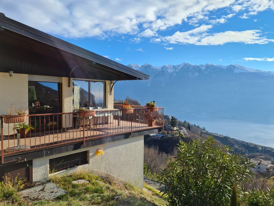 Ferienhaus mit Aussicht auf den Gardasee in Tignale in Lemgo