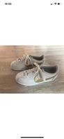 Nike Sneaker, beige, Gr. 36,5, neuwertig Bayern - Trostberg Vorschau