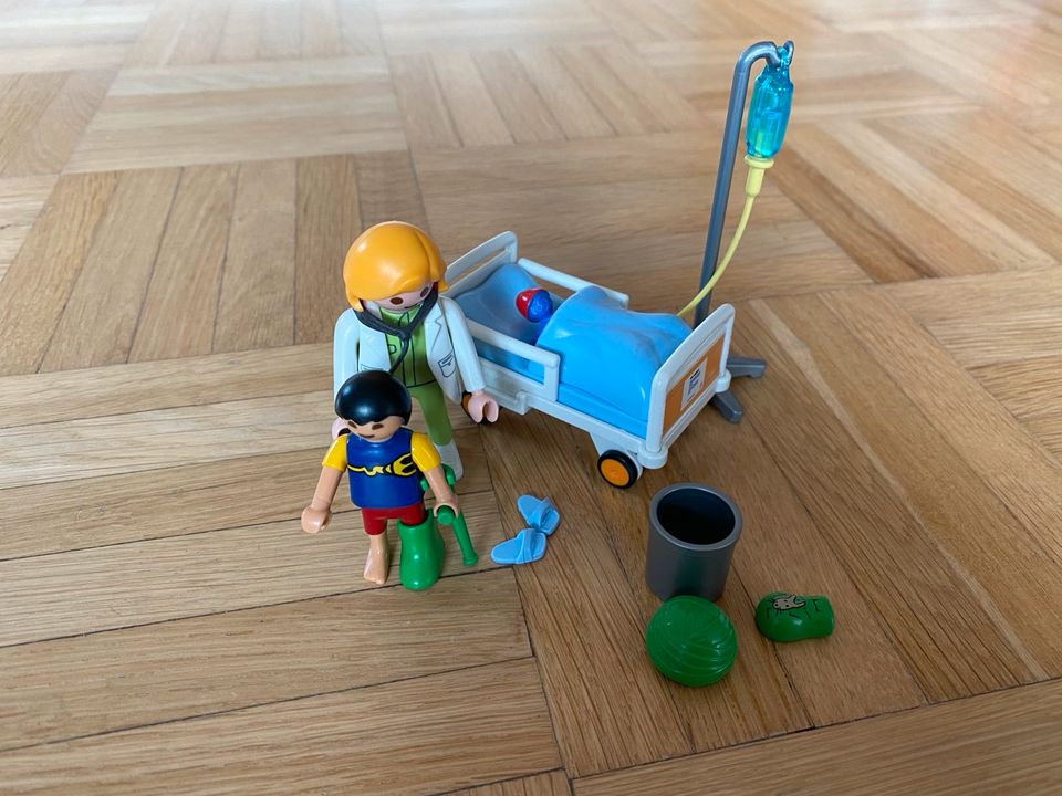 Playmobil 6661 CityLife Ärztin am Kinderkrankenbett✨vollständig in Bornheim