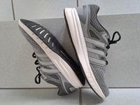 Adidas adiprene Lauf- und Freizeitschuh - grau - Gr. 40 Saarland - Saarlouis Vorschau