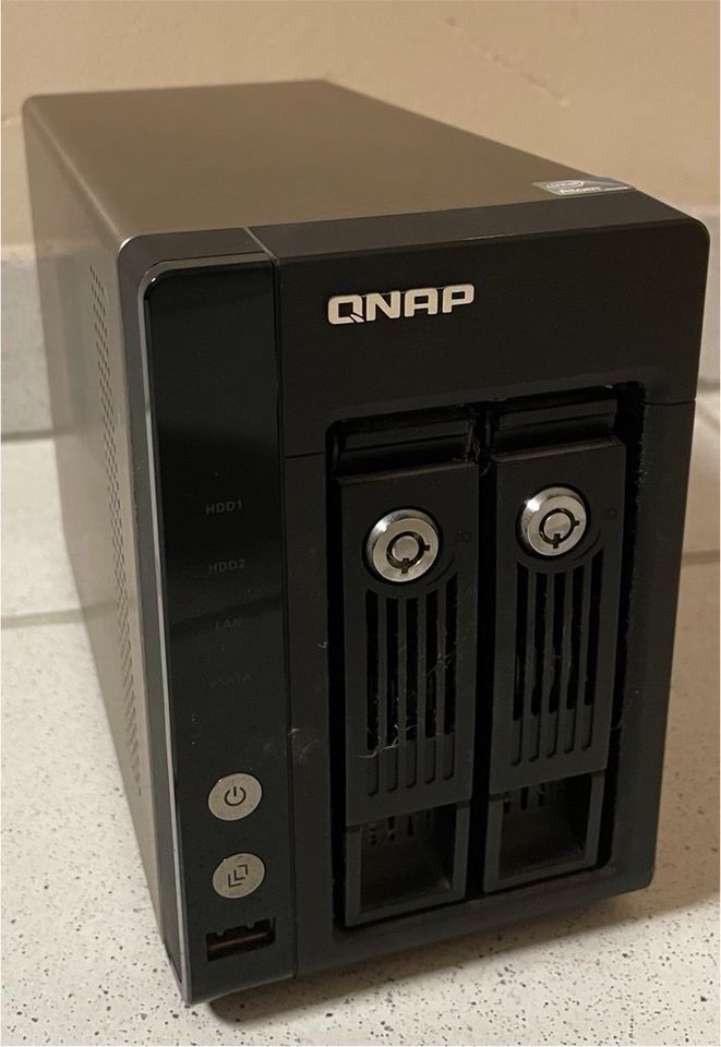 QNAP TS-239 Pro, Leergehäuse (ohne Festplatten) in Waldsee