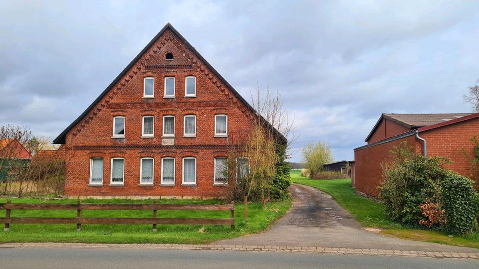 1894er Bauernhaus nebst Scheune - Kernsanierungsobjekt in Meerbeck