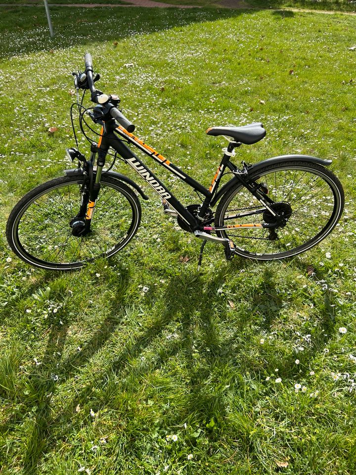 WINORA TONGA Fahrrad 28 Zoll Trekking in Magdeburg