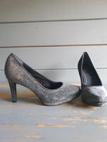 High Heels Pumps schwarz silber Glitzer Marco Tozzi Größe 37 Berlin - Steglitz Vorschau