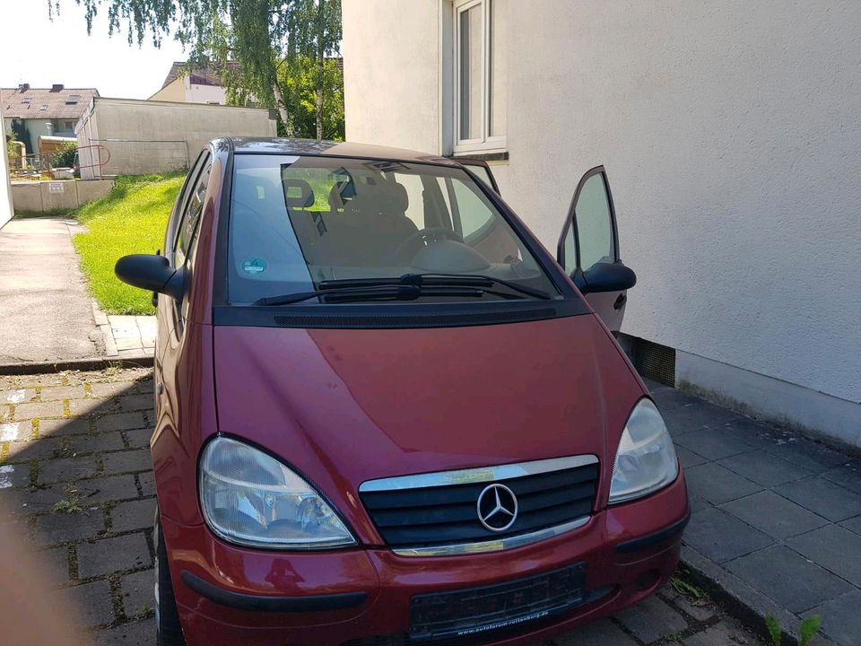 Sauberes Auto, Mercedes A clse 170, Baujahr 1999, seit zwei Jahre in Ansbach