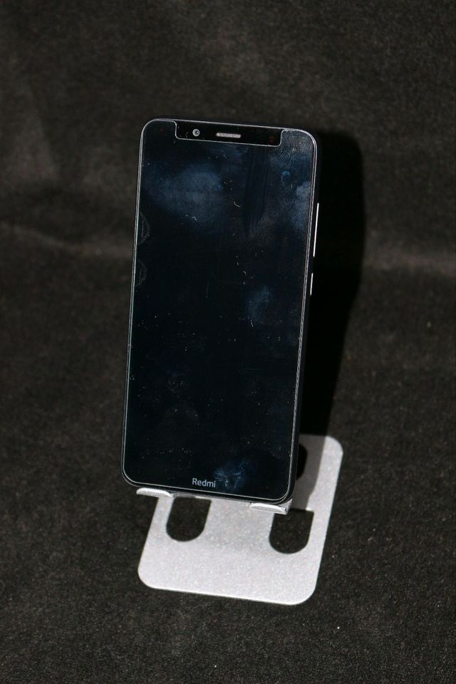 Handy Xiaomi Redmi 7A, 16gb, Panzerglas in Düsseldorf