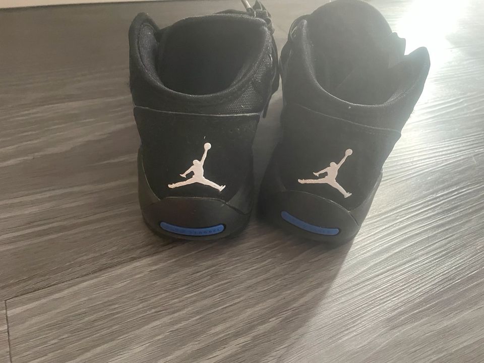 Air Jordan Turnschuh in Celle