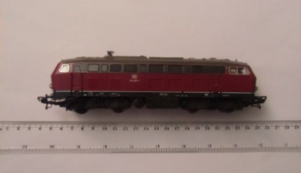 Fleischmann HO 4232 BR 218 287-1 DB Purpurrot Sonderserie OVP RAR in Wuppertal