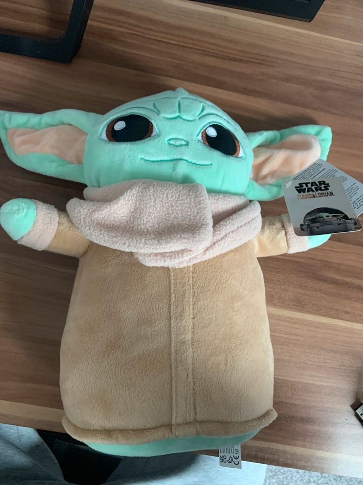 Baby Yoda Star Wars in Schwentinental