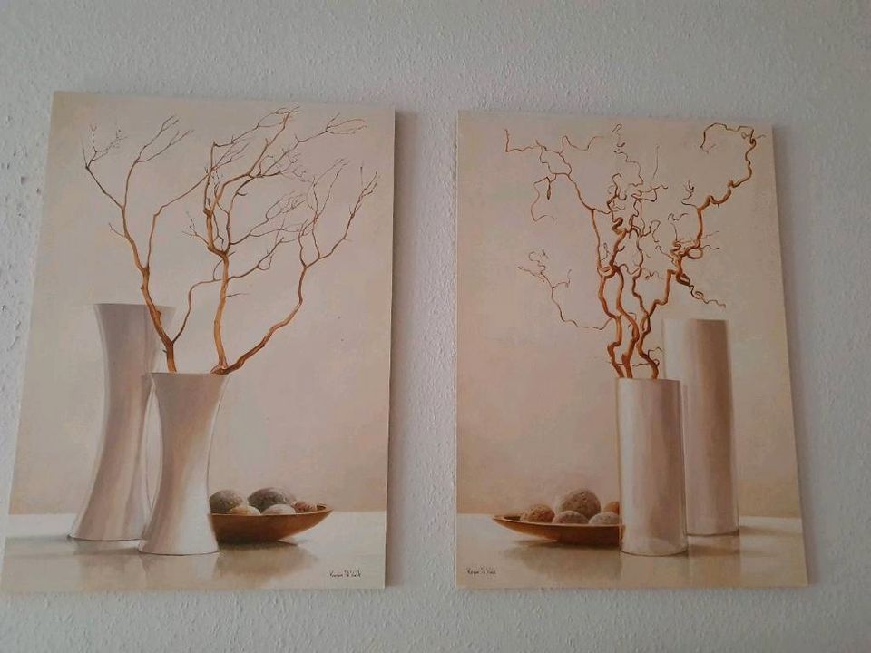 2 schöne Holzbilder Vasen/Äste beige 50x70 in Flintbek