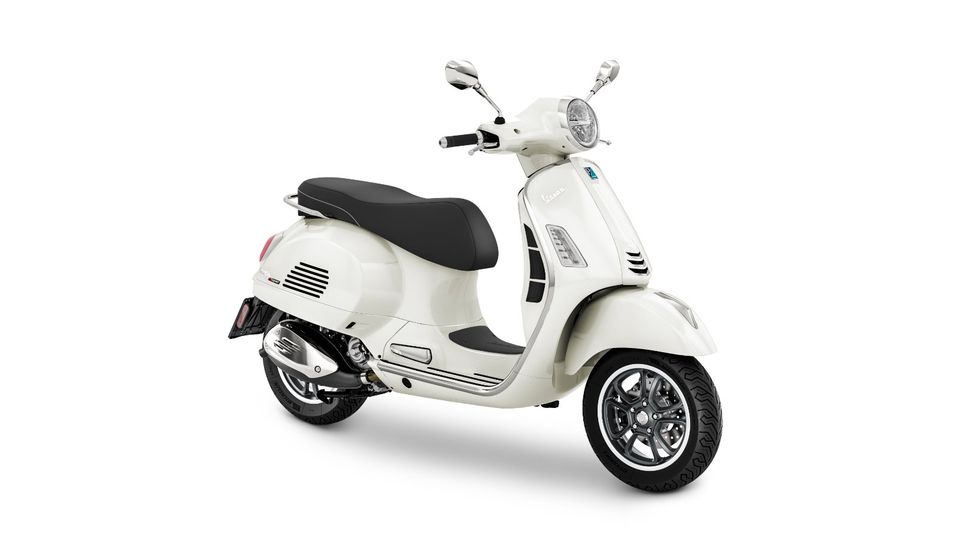 Vespa GTS 300 Super RST 2023 - Neufahrzeug in Coerde