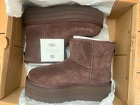 UGG Boots Plateau Berlin - Treptow Vorschau