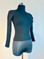 & Other Stories Rollkragenpullover in Gr. XS / 34 schwarz cropped Mitte - Wedding Vorschau