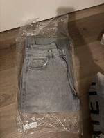 Jeans grau eng Nordrhein-Westfalen - Velbert Vorschau