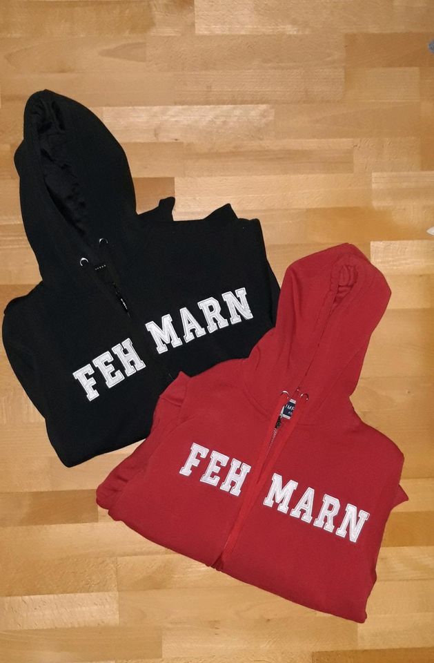 Zwillinge Kapuzenjacke, Hoodie gefüttert schwarz+rot XS (M) NEU in Königsdorf