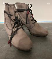 Tamaris Stiefelette Größe 39 taupefarben Bayern - Mitterteich Vorschau