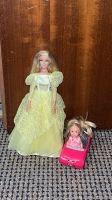 Barbie Puppe mit kleine München - Schwanthalerhöhe Vorschau