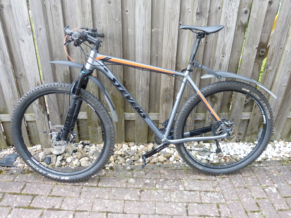 Stevens Colorado 401 Mountainbike Modell 2019 in Lehrte