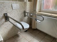 Zwei Haltegriffe Toilette Niedersachsen - Loxstedt Vorschau